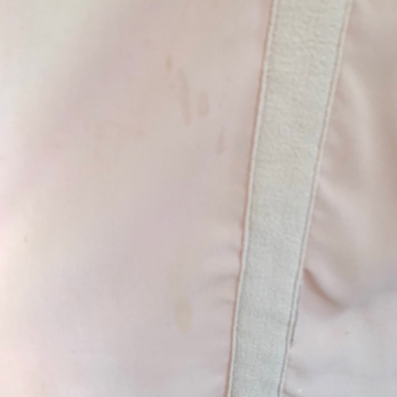 Blush Blouse - Picture 2 of 4